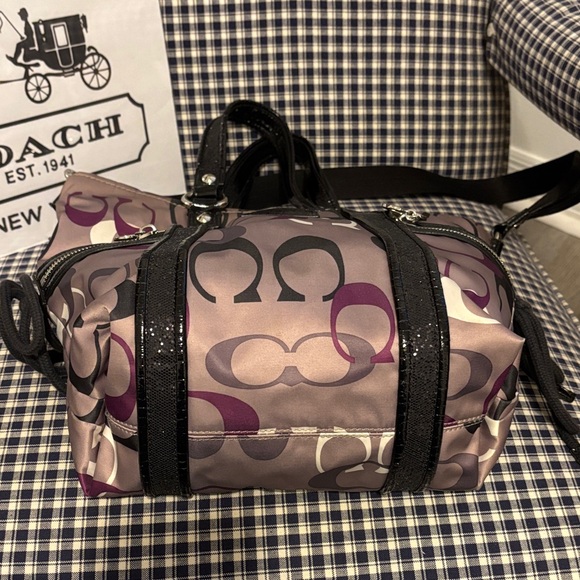 Coach poppy limited edition, retired purple art C logo signature bag - Picture 12 of 16